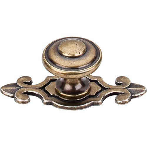 Canterbury Knob 1 1/4in. w/Backplate