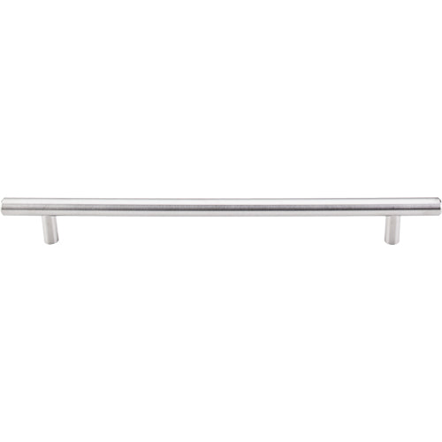 Solid Bar Pull 8 13/16in. (cc)